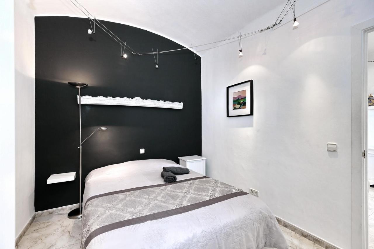 ז'ירונה Casa Nou 2 Rooms & Boutique מראה חיצוני תמונה