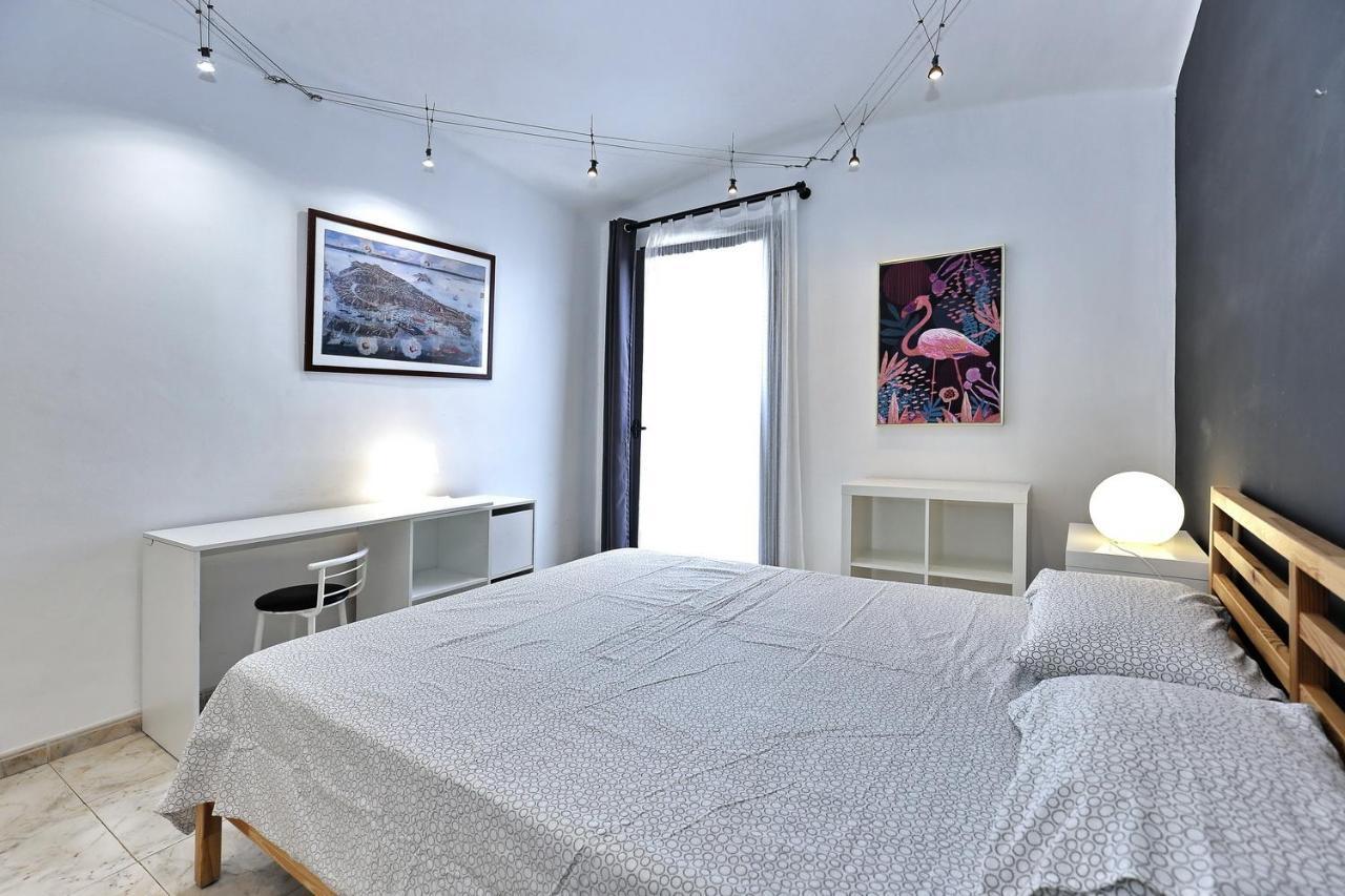 ז'ירונה Casa Nou 2 Rooms & Boutique מראה חיצוני תמונה