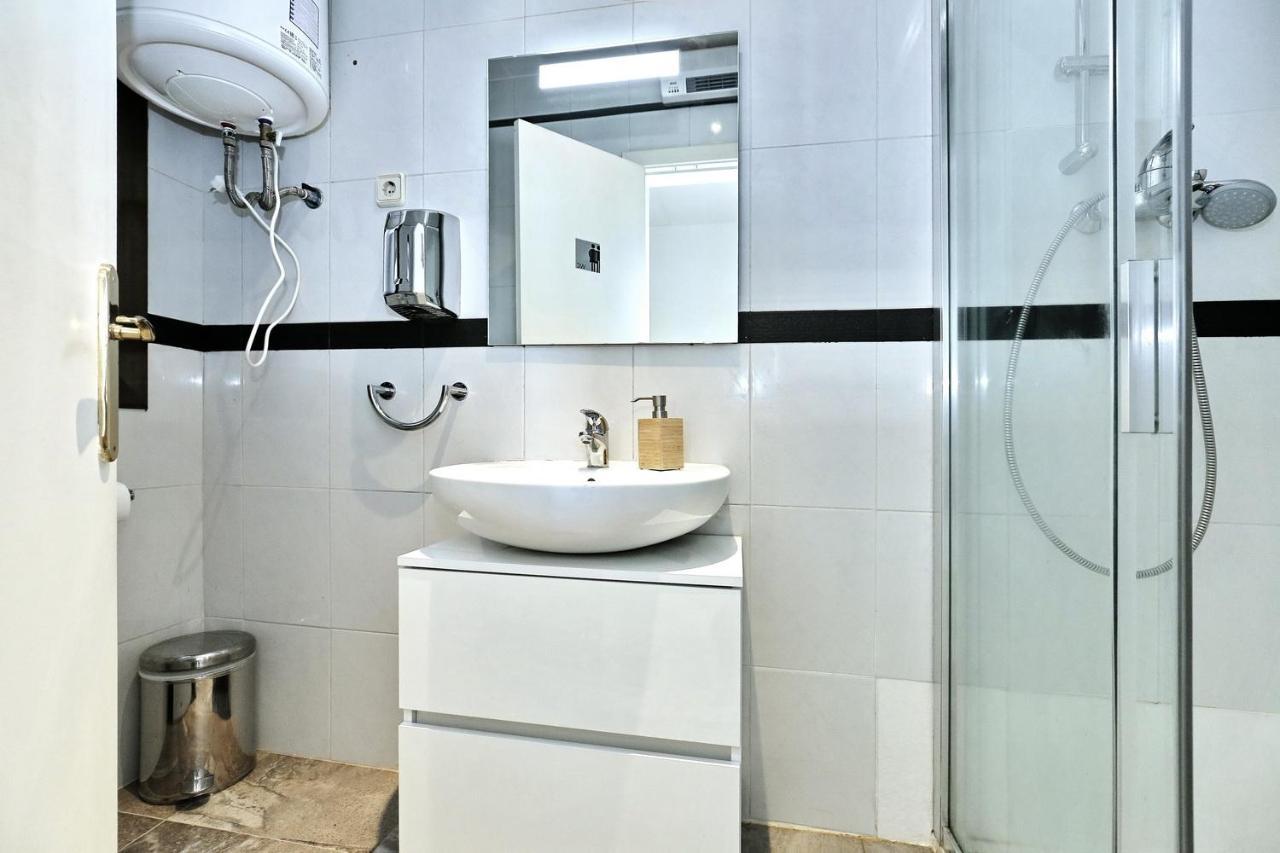 ז'ירונה Casa Nou 2 Rooms & Boutique מראה חיצוני תמונה